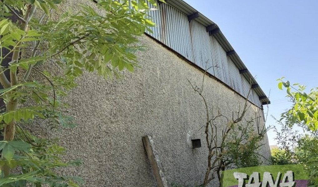 Prodej skladovacích prostor 556 m², Jenišovice – náhled fotky 4