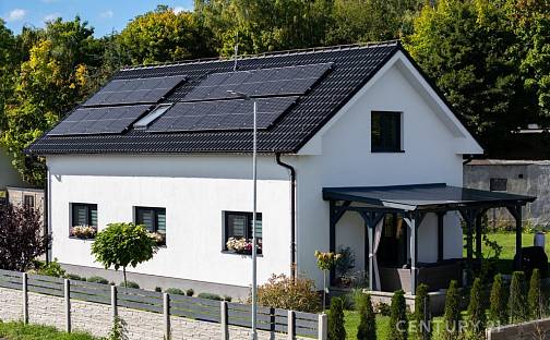 Prodej domu 157 m² s pozemkem 860 m², Ke Koupališti, Jirkov, okres Chomutov