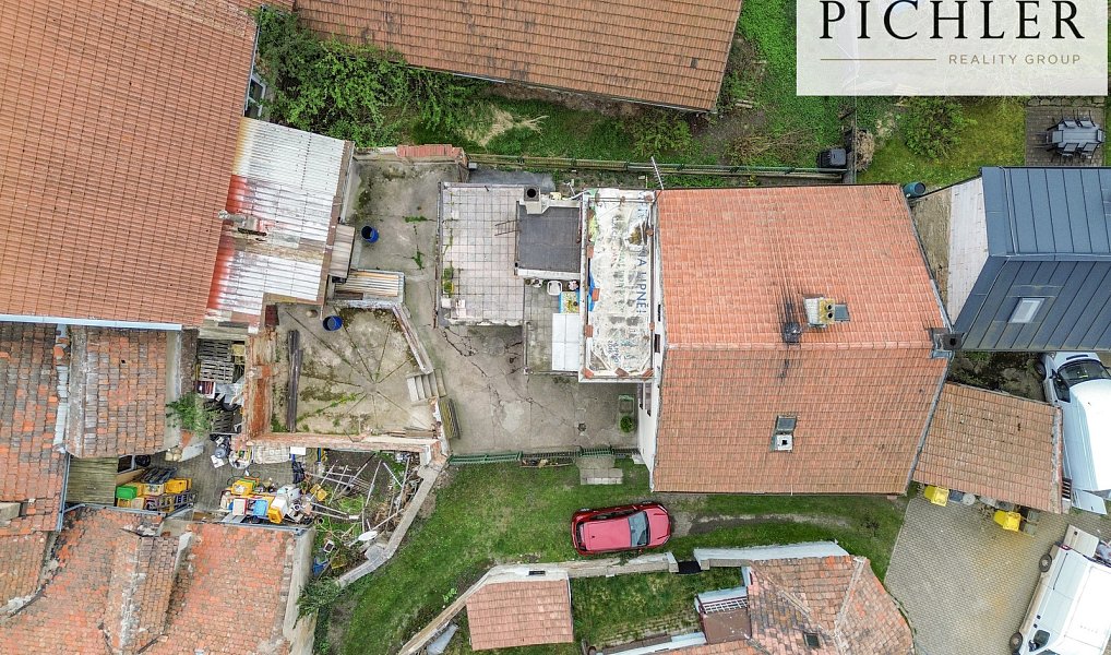 Prodej domu 171 m² s pozemkem 226 m², Úžice – náhled fotky 40