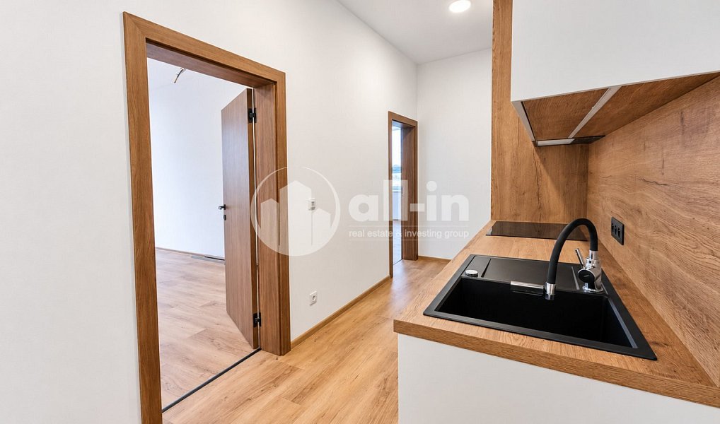 Pronájem kanceláře 27 m², Vyškov – náhled fotky 5
