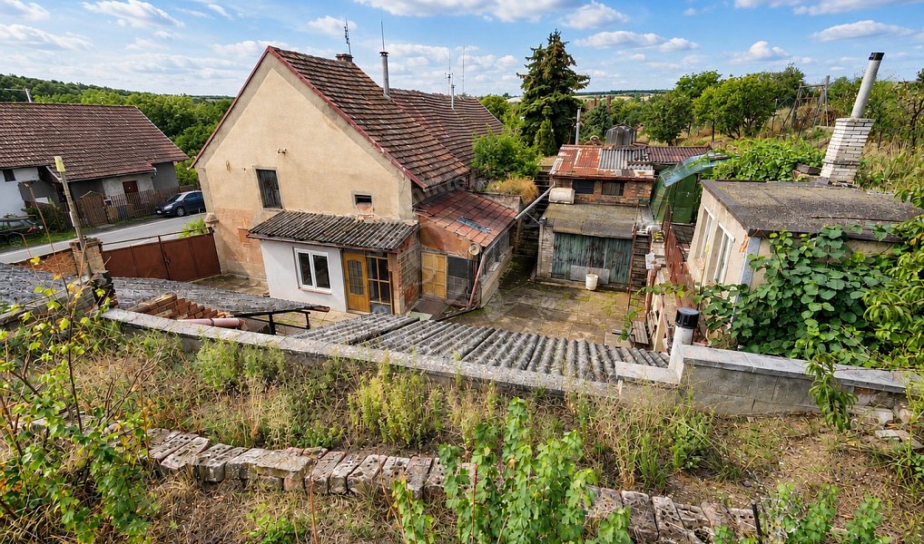 Prodej domu 327 m² s pozemkem 1 179 m², Žižice – náhled fotky 43