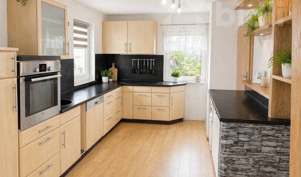 Prodej domu 180 m² s pozemkem 332 m², Borovany – náhled fotky 2