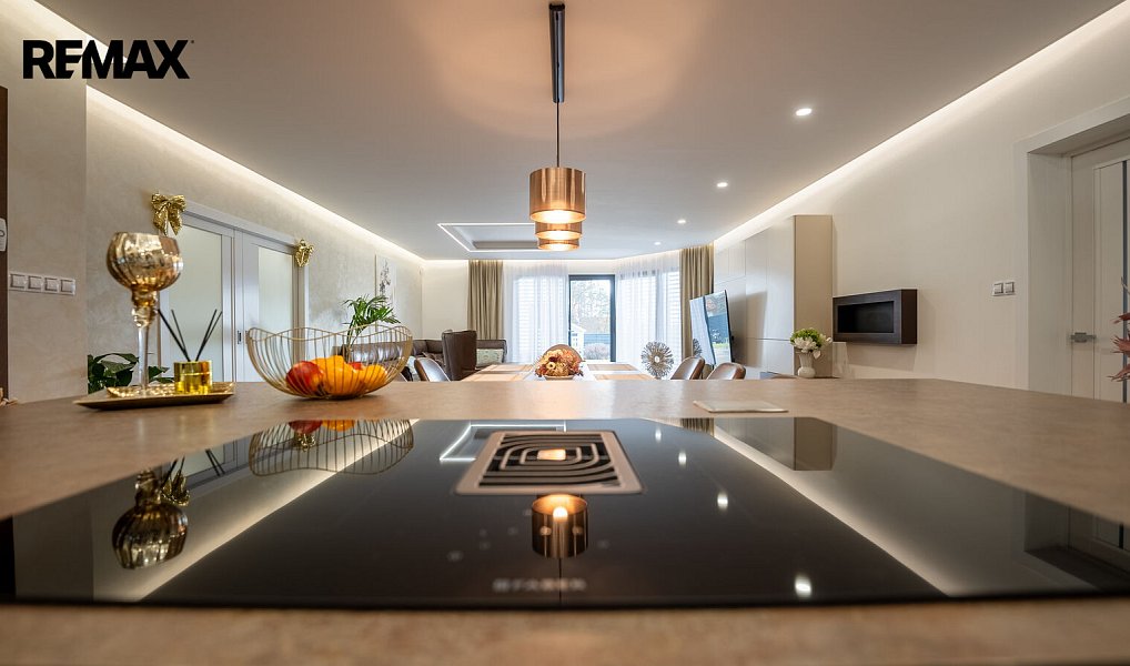 Prodej domu 172 m² s pozemkem 1 031 m², Jemnice – náhled fotky 9