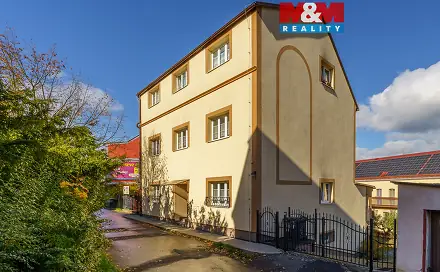 Prodej nájemního domu, činžáku 402 m², Dlouhá, Karlovy Vary - Stará Role