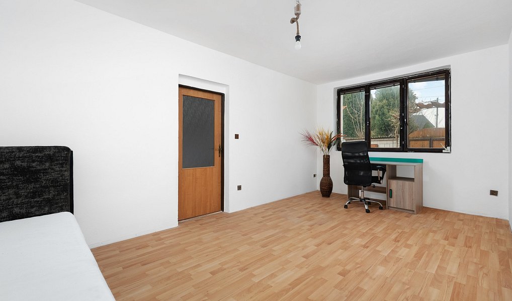 Prodej domu 127 m² s pozemkem 228 m², Pohořelice – náhled fotky 8