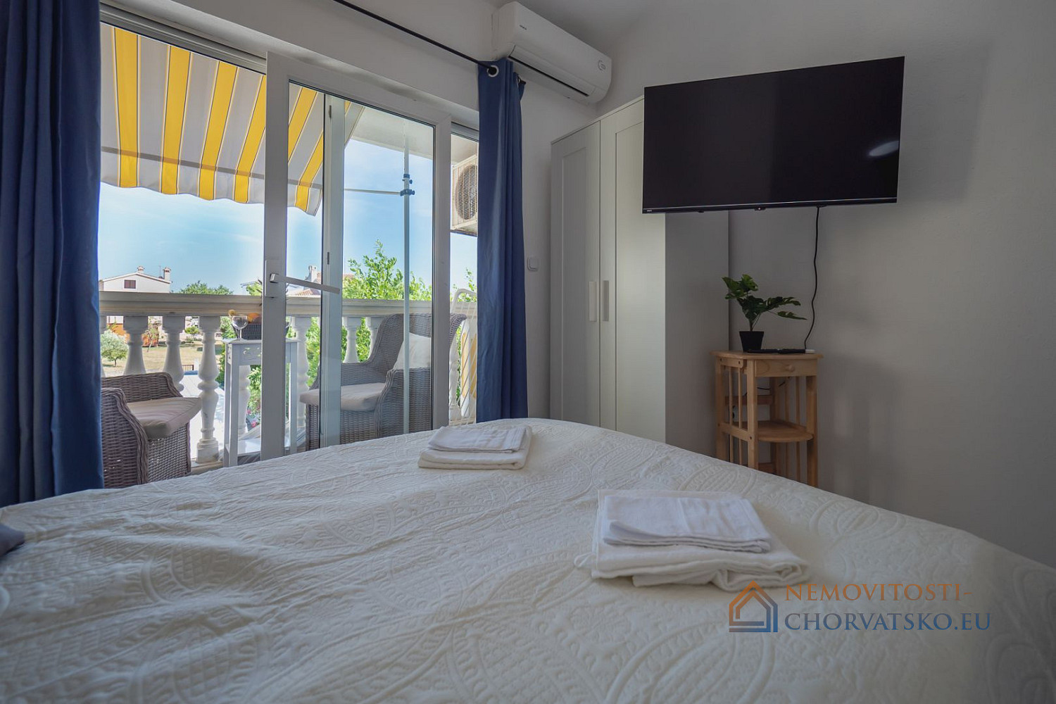 Prodej domu 420 m² s pozemkem 565 m² - Bild 4
