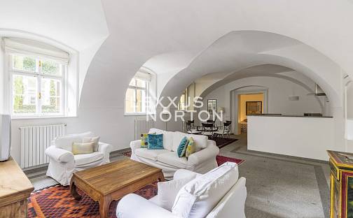 Pronájem bytu 2+kk 92 m², Vlašská, Praha 1 - Malá Strana