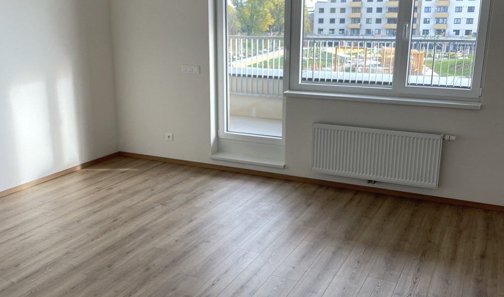 Prodej bytu 1+kk 33 m², Praha – náhled fotky 2