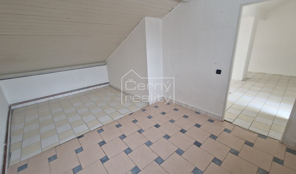 Prodej nájemního domu, činžáku 350 m², Chrudim – náhled fotky 14