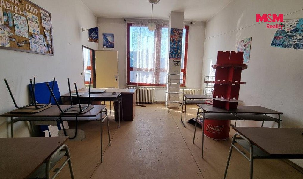 Pronájem kanceláře 237 m², Orlová – náhled fotky 2