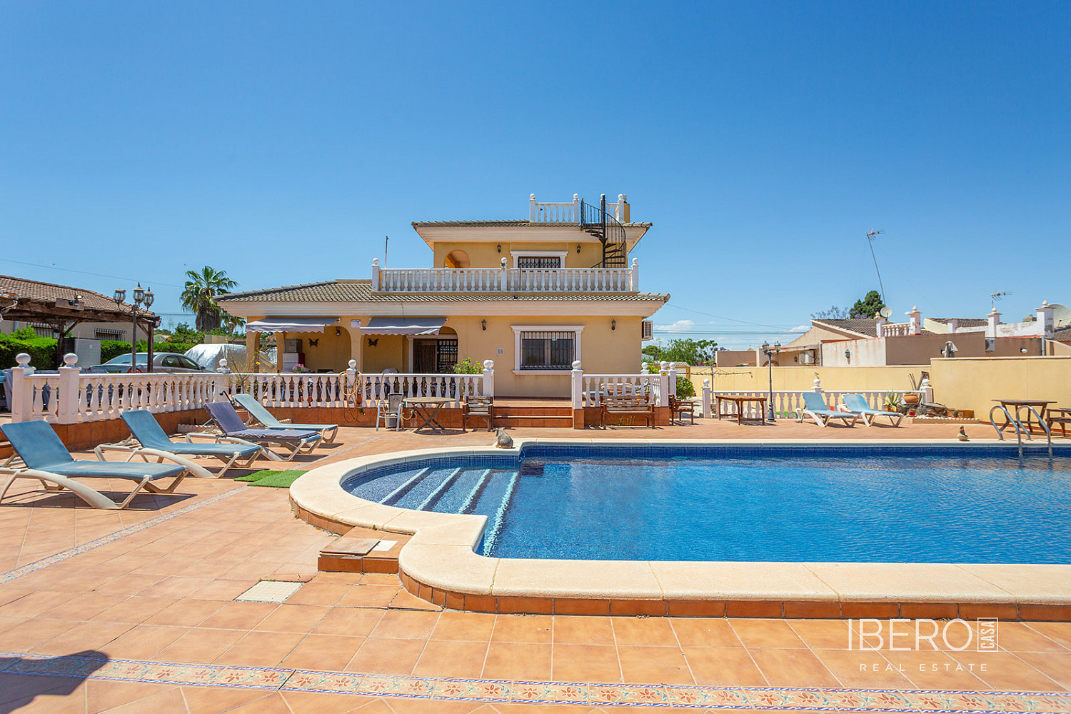 Casa 5+kk – Torrevieja, Urbanización Los Balcones - Vista 3