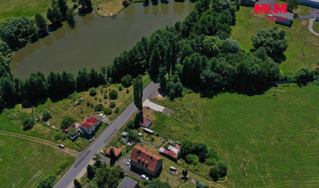 Prodej stavebního pozemku 985 m², Hájek – náhled fotky 11