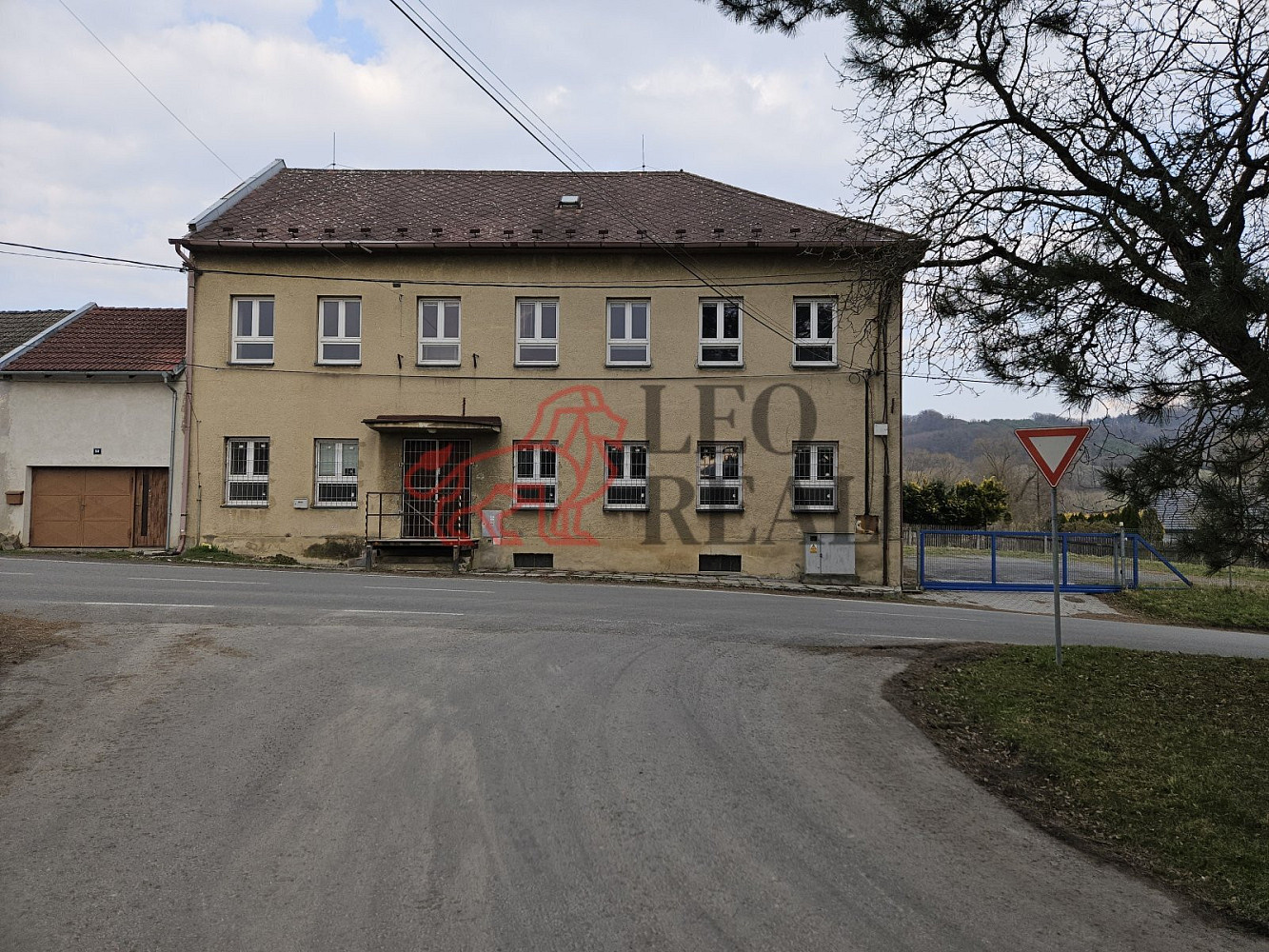 Prodej výrobních prostor 372 m²