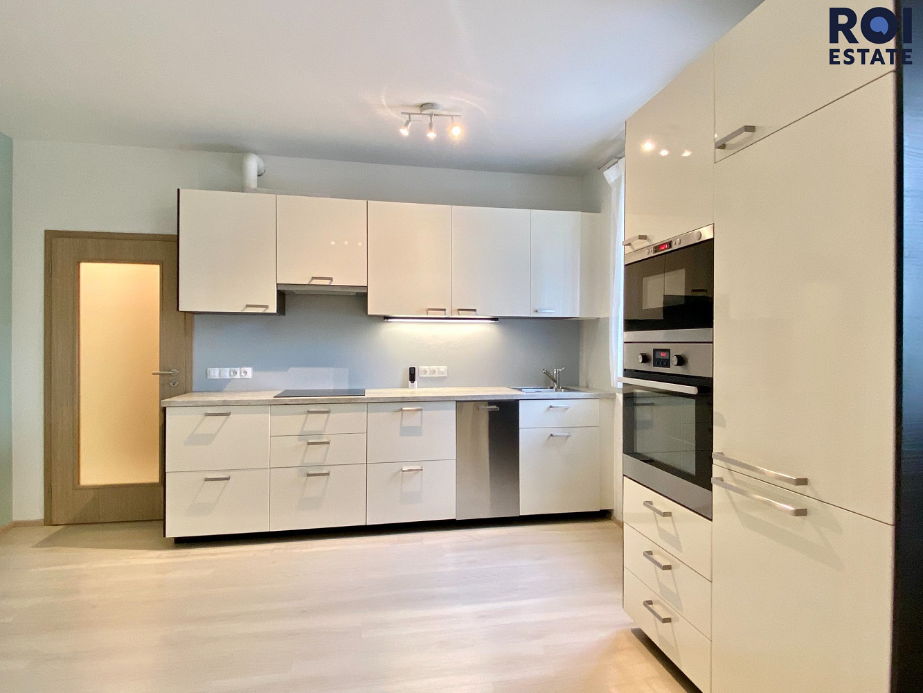 Pronájem bytu 1+kk 40 m²