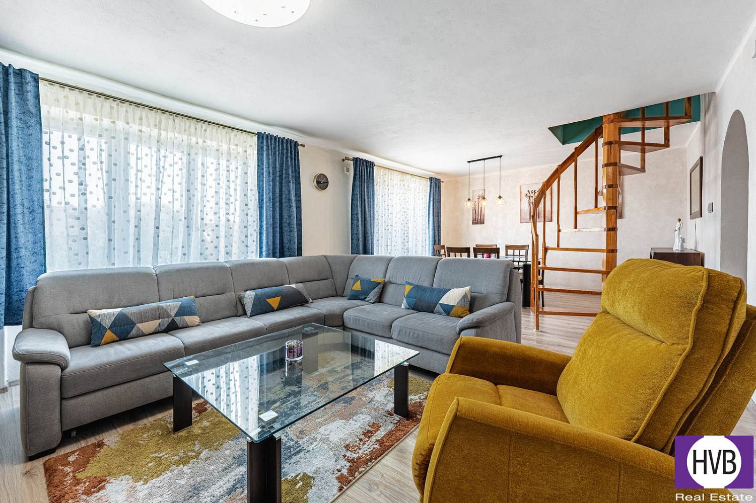 Prodej bytu 5+1 104 m² — photo 3