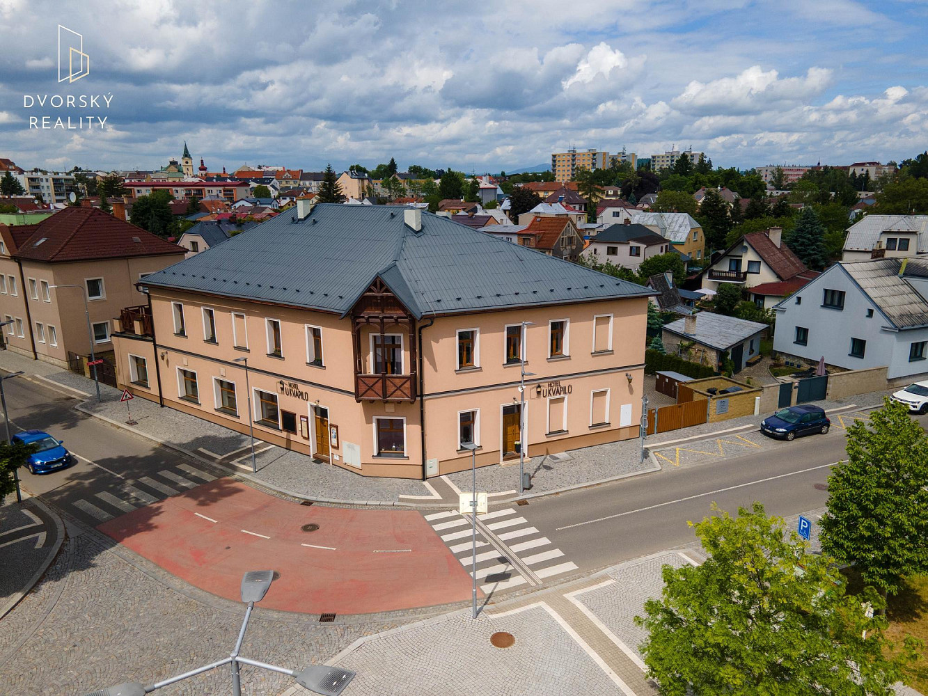 Prodej ubytovacího objektu 1 213 m²