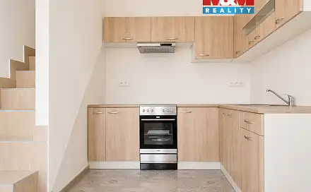 Prodej bytu 3+kk 85 m², Břežany II, okres Kolín