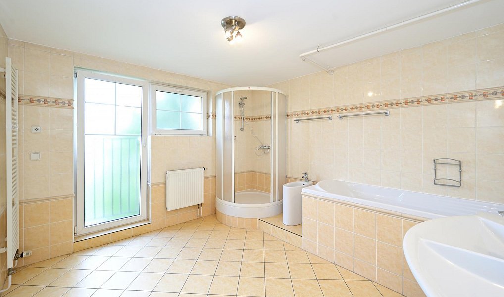 Pronájem domu 454 m² s pozemkem 726 m², Praha – náhled fotky 20
