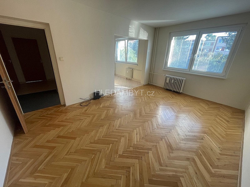 Pronájem bytu 2+1 54 m² – fotografie 3