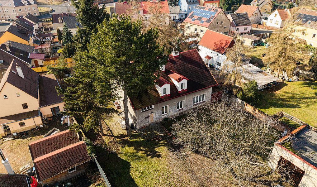 Prodej domu 291 m² s pozemkem 2 236 m², Dubí – náhled fotky 37