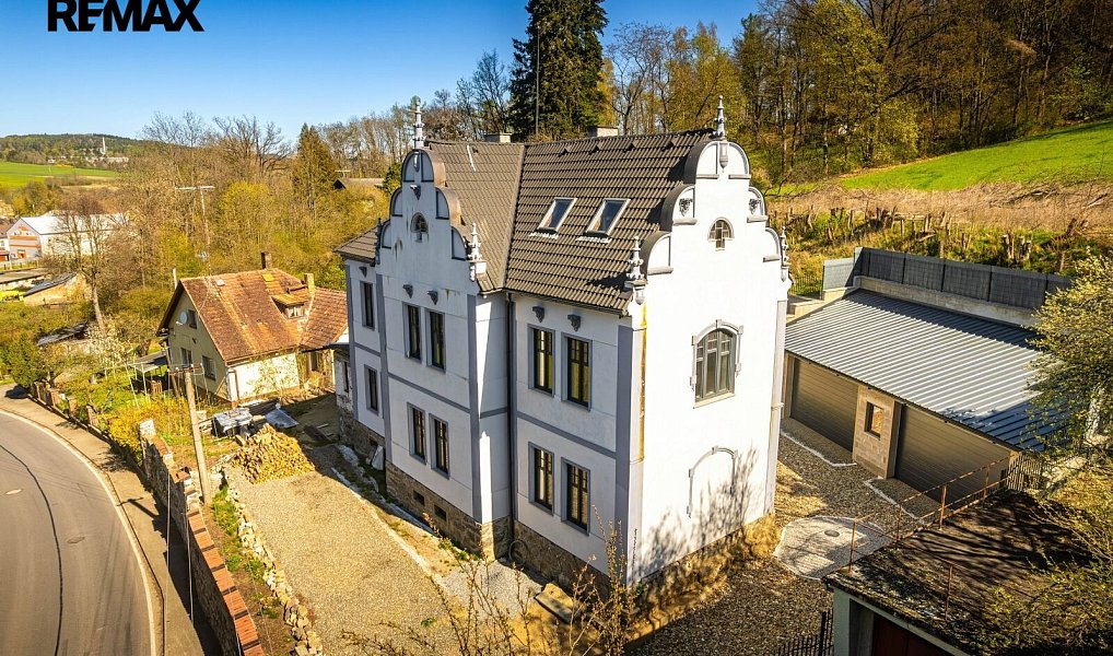 Prodej domu 550 m² s pozemkem 1 119 m², Volyně – fotka 1 z 37