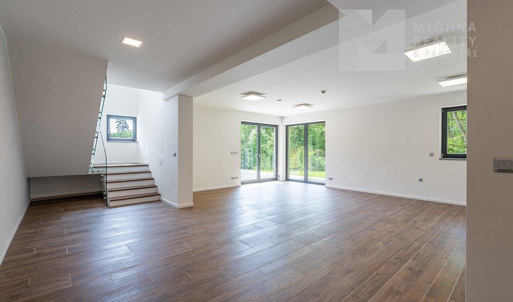 Prodej domu 256 m² s pozemkem 468 m², Rozdrojovice – náhled fotky 8