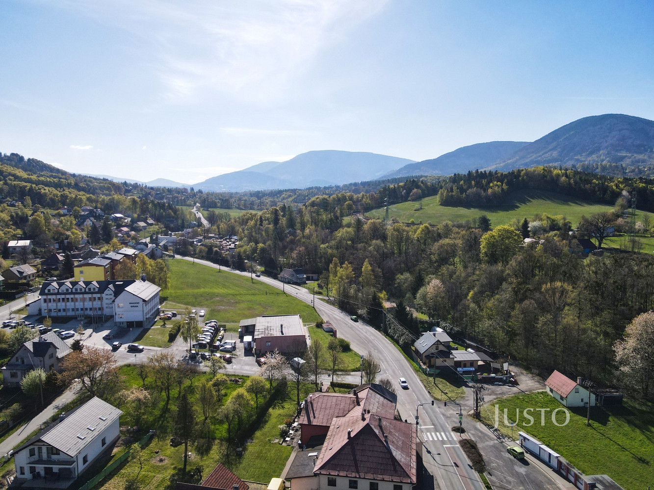 Prodej stavebního pozemku 1 206 m² – fotografie 3