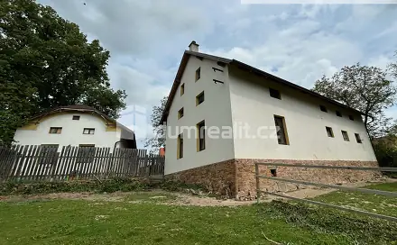 Prodej domu 240 m² s pozemkem 2 614 m², Chlístovice, okres Kutná Hora