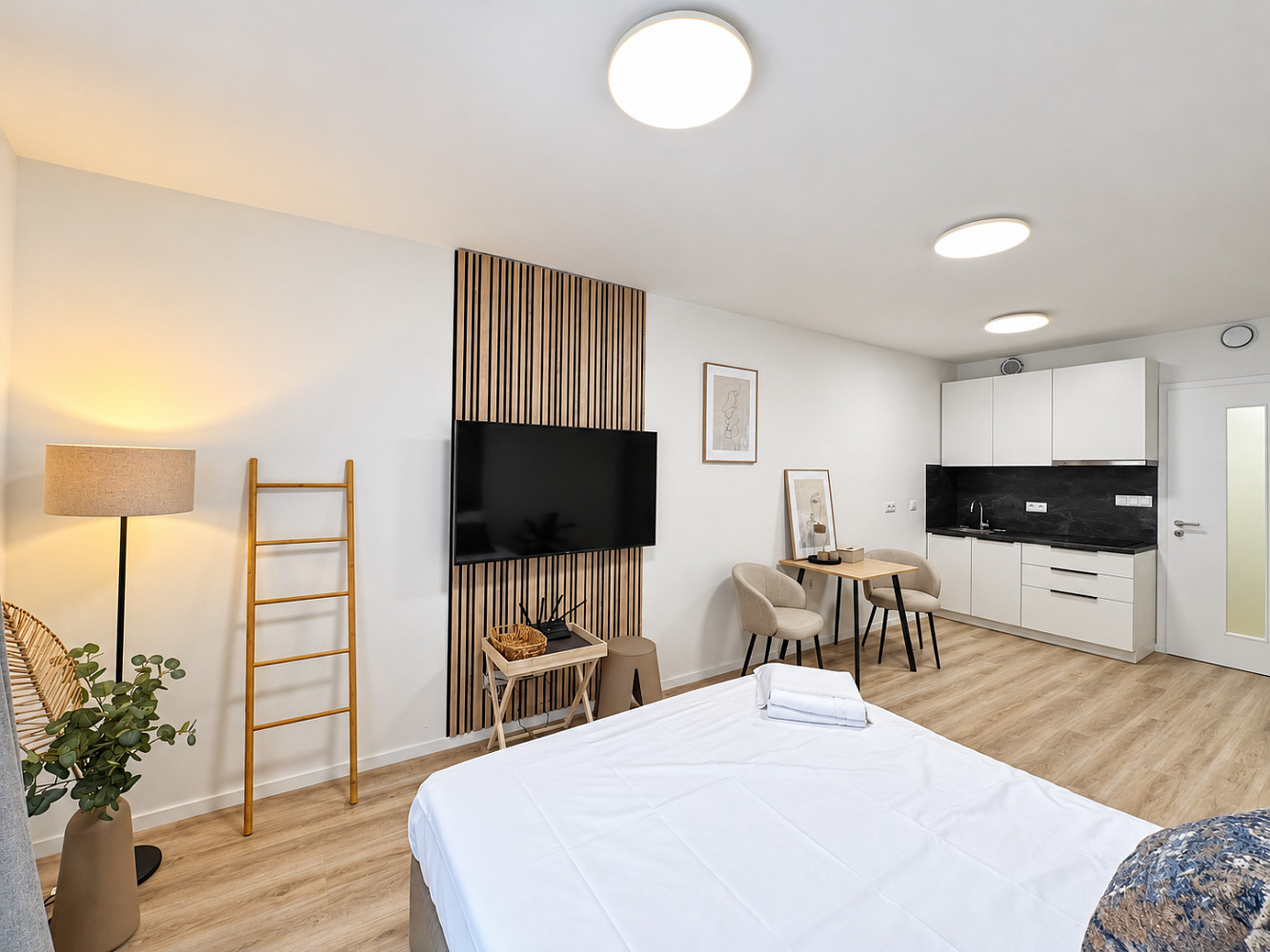 Pronájem bytu 1+kk 28 m²