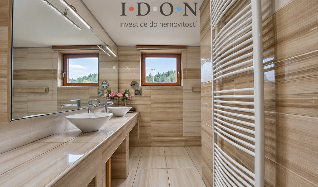 Prodej domu 130 m² s pozemkem 945 m², Oznice – náhled fotky 17