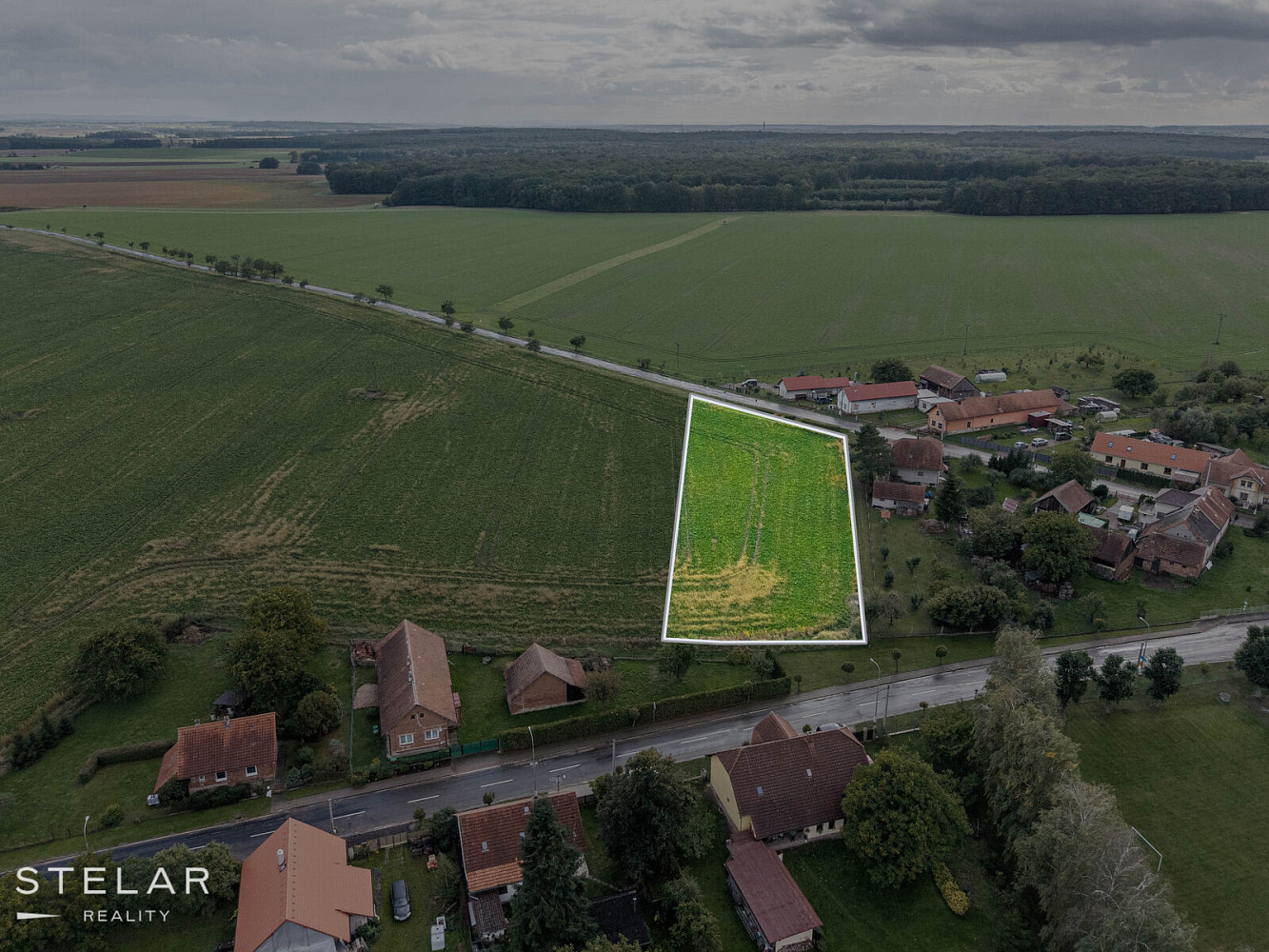 Prodej komerčního pozemku 3 812 m² – fotografie 2