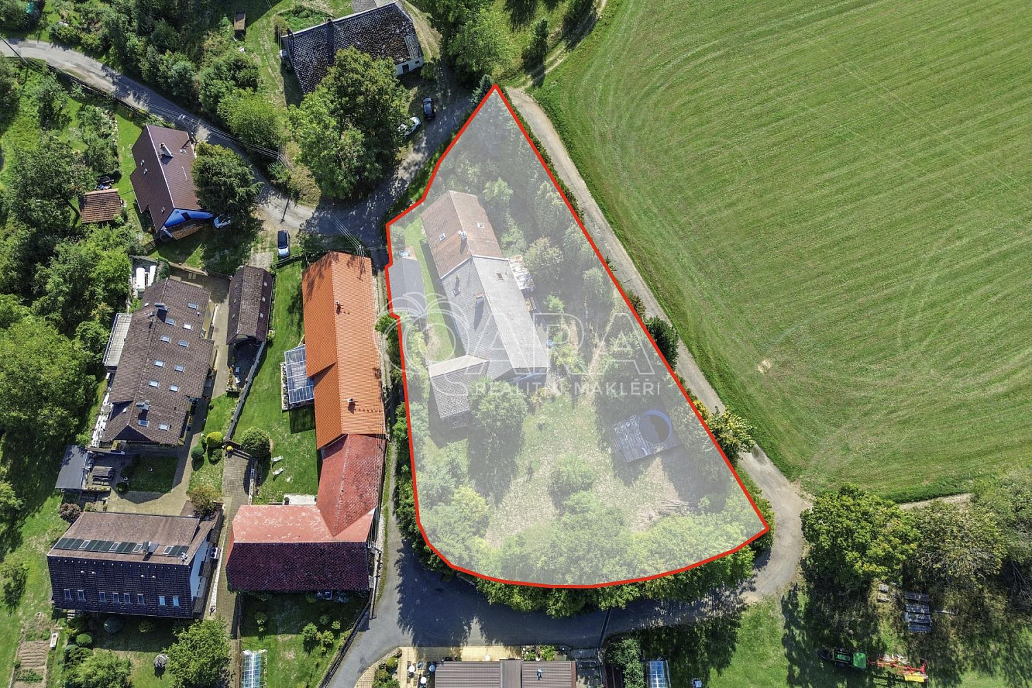 Prodej domu 450 m² s pozemkem 2 412 m² – fotografie 3