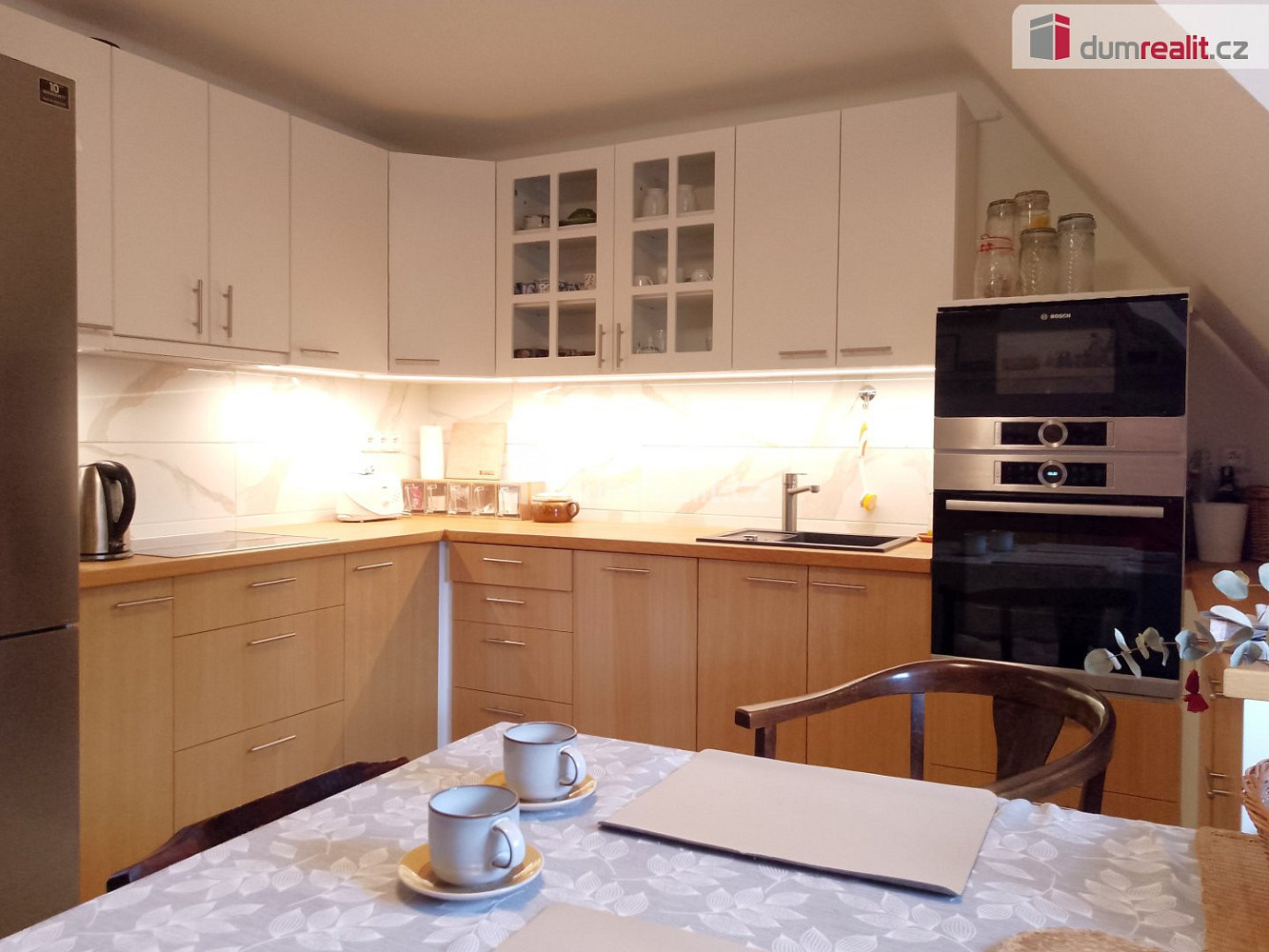 Prodej bytu 3+1 87 m² — photo 2