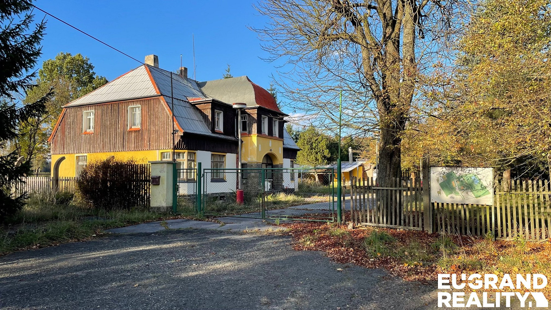 Prodej ubytovacího objektu 1 500 m² – fotografie 2