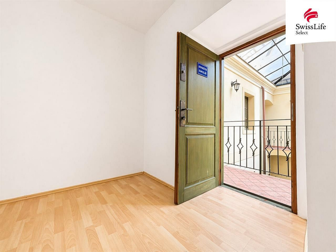 Pronájem kanceláře 39 m² – fotografie 2