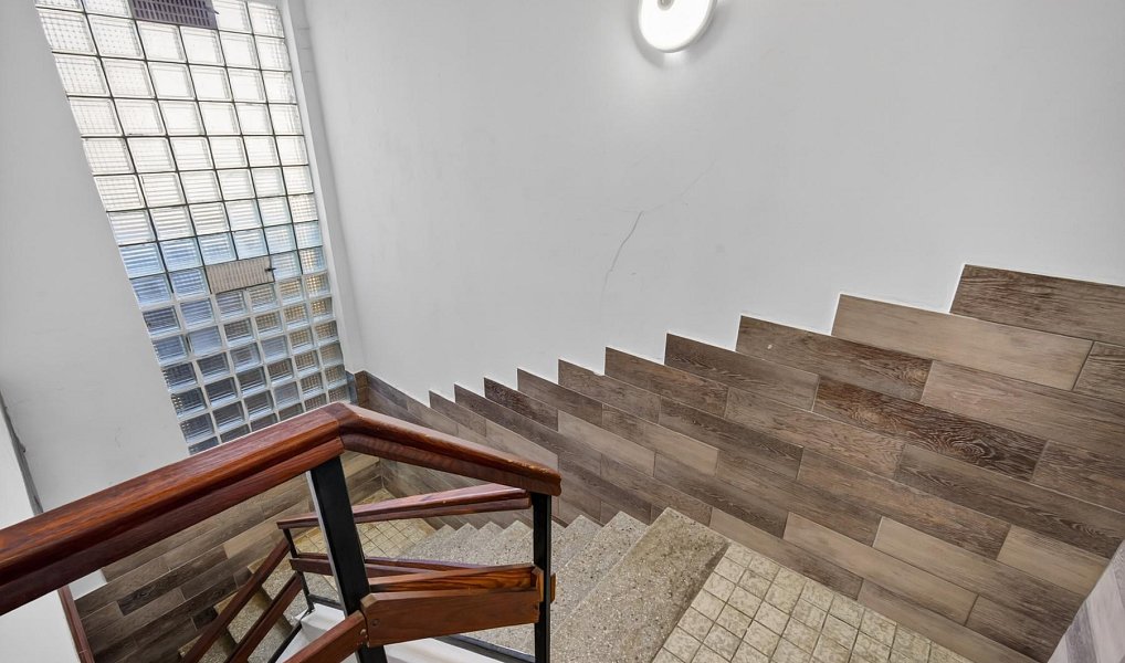 Prodej domu 328 m² s pozemkem 399 m², Hostomice – náhled fotky 24
