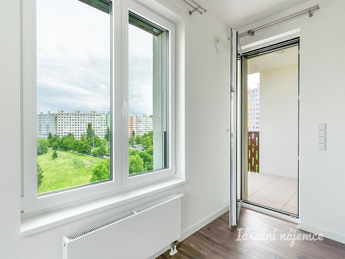 Pronájem bytu 2+kk 66 m² – fotografie 4