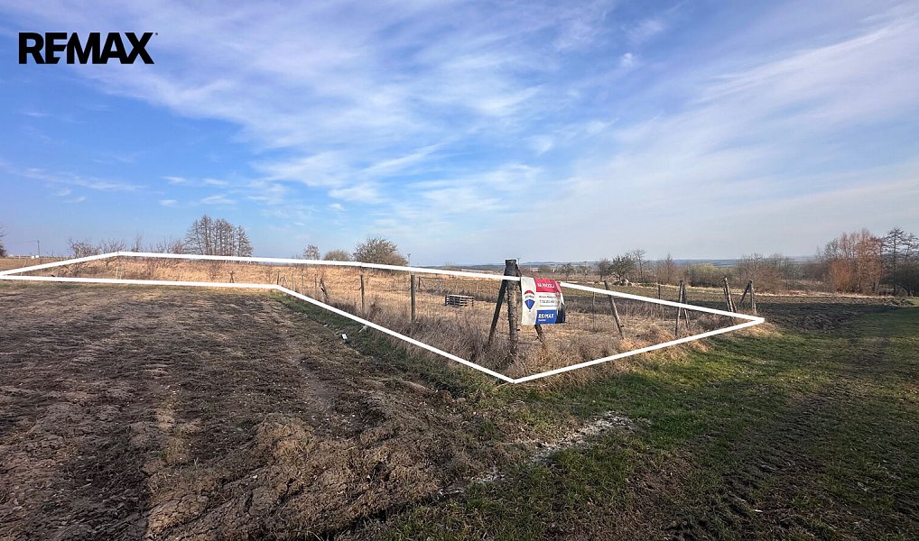 Prodej zahrady 3 506 m², Liběšice – náhled fotky 2