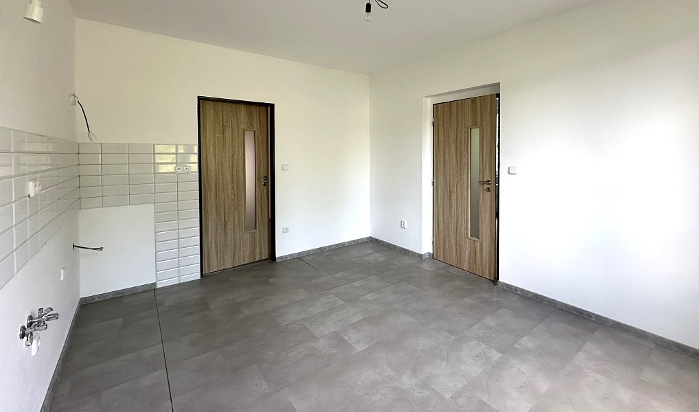 Prodej bytu 3+1 75 m², Pavlov – náhled fotky 3