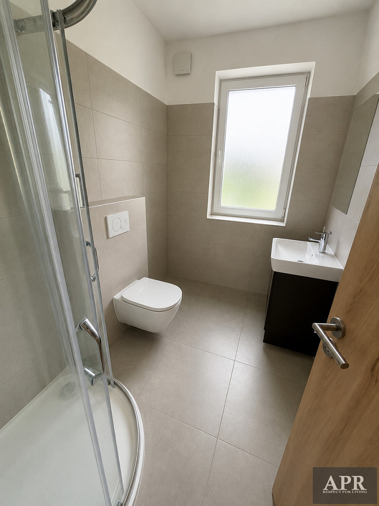Pronájem bytu 2+kk 60 m² – pohled 6