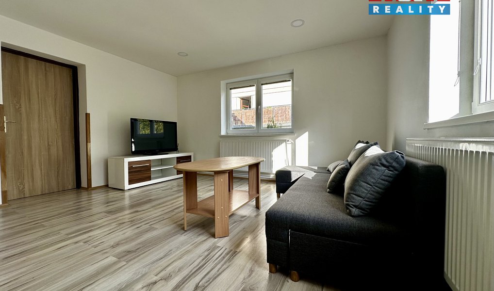 Prodej domu 194 m² s pozemkem 1 000 m², Kamýk nad Vltavou – náhled fotky 4