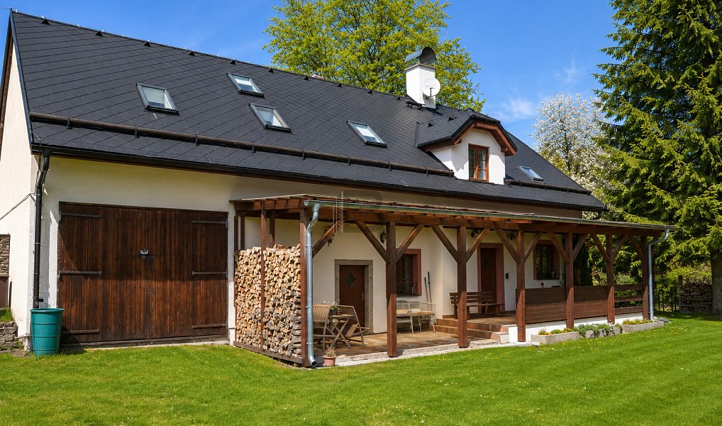 Prodej chaty/chalupy 242 m² s pozemkem 1 129 m², Kašperské Hory – náhled fotky 2