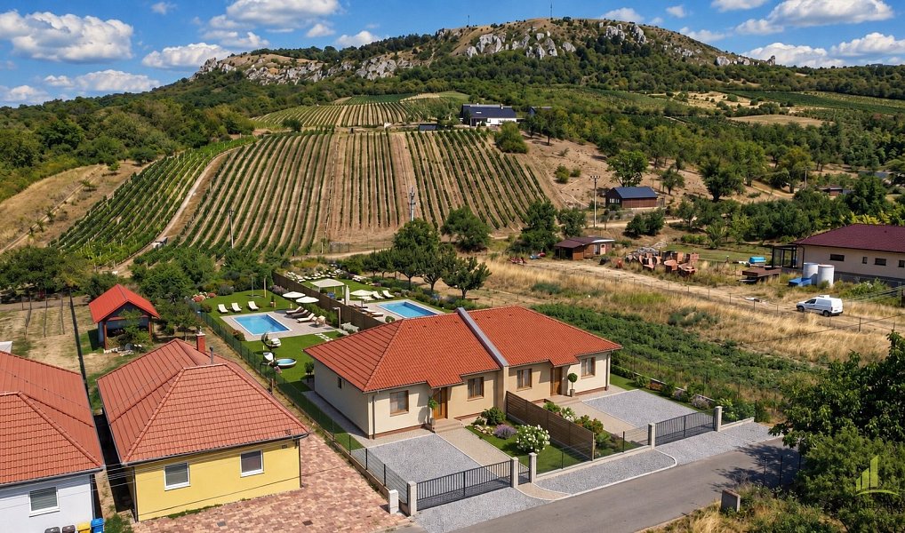 Prodej stavebního pozemku 905 m², Bavory – náhled fotky 5