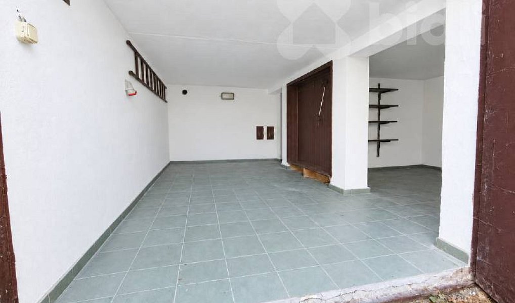 Prodej chaty/chalupy 140 m² s pozemkem 391 m², Hradce – náhled fotky 22