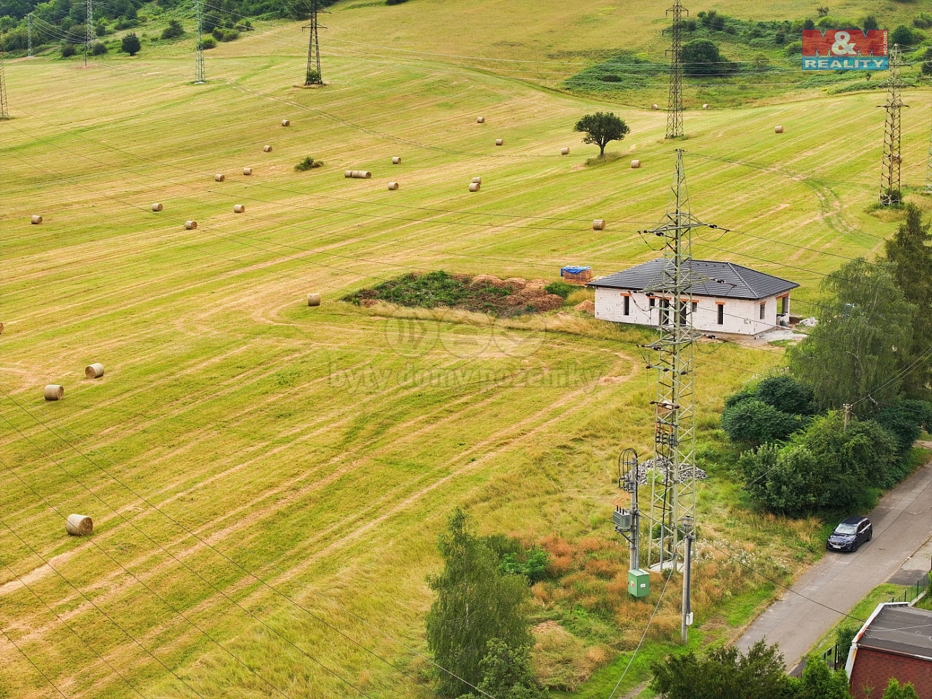 Prodej stavebního pozemku 1 317 m²