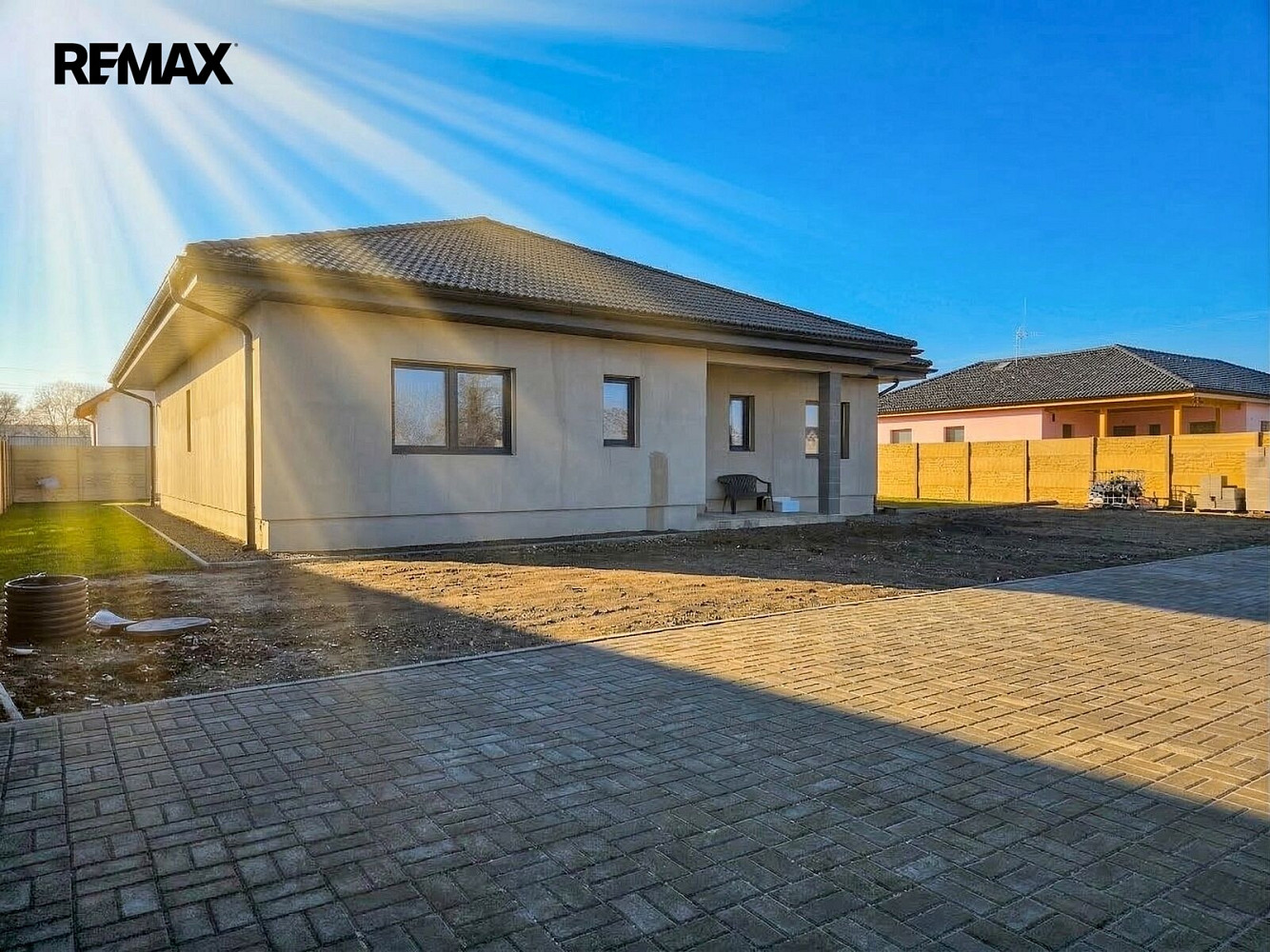 Prodej stavebního pozemku 851 m²