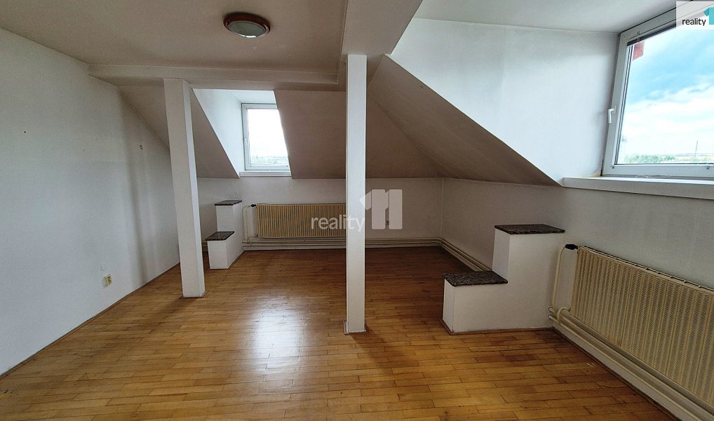 Prodej bytu 4+1 119 m², Kyjov – náhled fotky 12