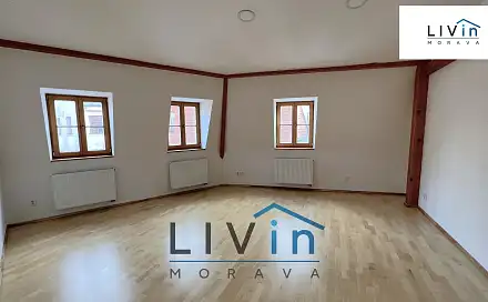 Pronájem bytu 2+kk 64 m²