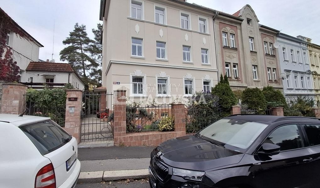 Pronájem bytu 3+1 88 m², Ústí nad Labem – náhled fotky 2