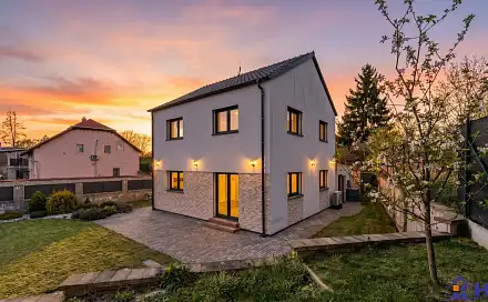 Prodej domu 135 m² s pozemkem 593 m², Klučov - Lstiboř, okres Kolín